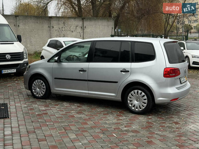 Серый Фольксваген Туран, объемом двигателя 1.39 л и пробегом 223 тыс. км за 10500 $, фото 46 на Automoto.ua