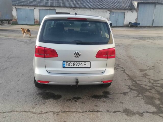 Серый Фольксваген Туран, объемом двигателя 1.6 л и пробегом 335 тыс. км за 8500 $, фото 13 на Automoto.ua