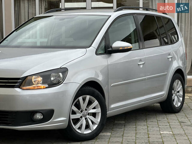 Серый Фольксваген Туран, объемом двигателя 2 л и пробегом 225 тыс. км за 10999 $, фото 32 на Automoto.ua