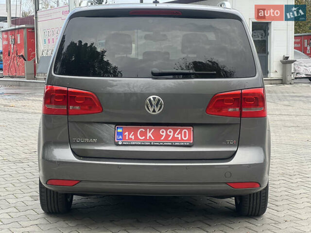 Серый Фольксваген Туран, объемом двигателя 1.6 л и пробегом 201 тыс. км за 12800 $, фото 5 на Automoto.ua