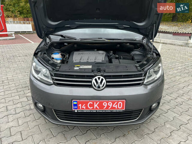 Серый Фольксваген Туран, объемом двигателя 1.6 л и пробегом 201 тыс. км за 12800 $, фото 26 на Automoto.ua