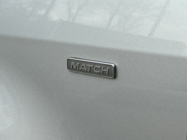 Серый Фольксваген Туран, объемом двигателя 2 л и пробегом 163 тыс. км за 14499 $, фото 5 на Automoto.ua