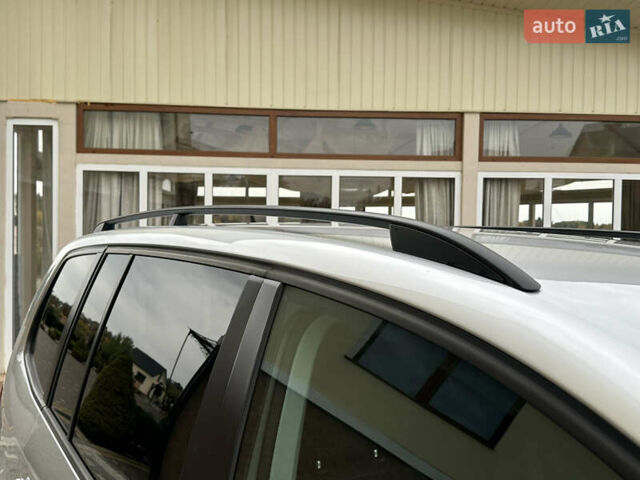 Серый Фольксваген Туран, объемом двигателя 2 л и пробегом 225 тыс. км за 10999 $, фото 21 на Automoto.ua