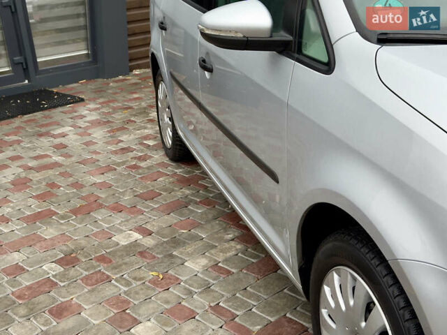 Серый Фольксваген Туран, объемом двигателя 1.39 л и пробегом 223 тыс. км за 10500 $, фото 33 на Automoto.ua