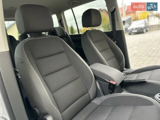 Серый Фольксваген Туран, объемом двигателя 2 л и пробегом 225 тыс. км за 10999 $, фото 103 на Automoto.ua