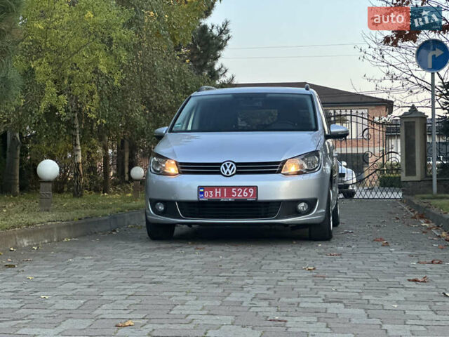 Фольксваген Туран 2013 в Сарнах на Automoto.ua Серый Фольксваген Туран, объемом двигателя 1.6 л и пробегом 249 тыс. км за 11350 $, фото 20 на Automoto.ua