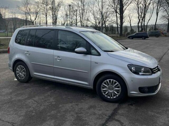 Серый Фольксваген Туран, объемом двигателя 1.6 л и пробегом 239 тыс. км за 11800 $, фото 5 на Automoto.ua