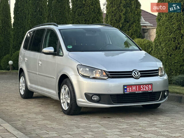 Серый Фольксваген Туран, объемом двигателя 1.6 л и пробегом 249 тыс. км за 10900 $, фото 13 на Automoto.ua