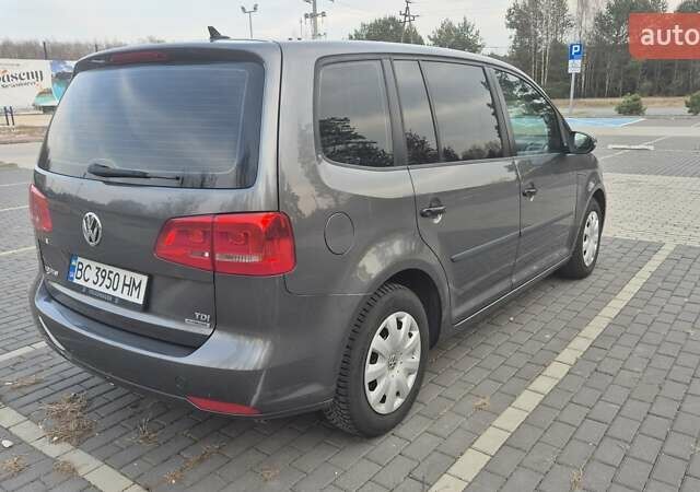 Серый Фольксваген Туран, объемом двигателя 1.6 л и пробегом 300 тыс. км за 10500 $, фото 6 на Automoto.ua