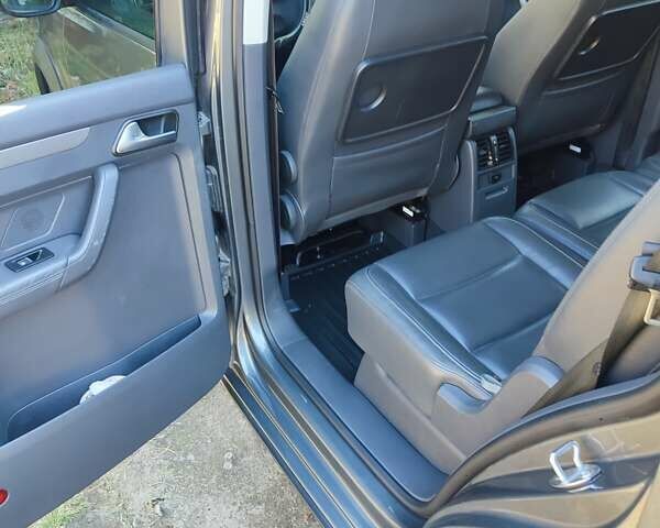 Сірий Фольксваген Туран, об'ємом двигуна 2 л та пробігом 193 тис. км за 16200 $, фото 6 на Automoto.ua