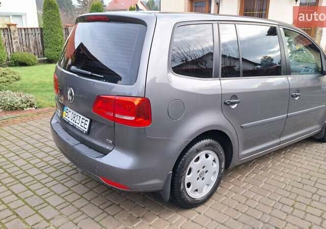 Серый Фольксваген Туран, объемом двигателя 1.97 л и пробегом 179 тыс. км за 14200 $, фото 5 на Automoto.ua