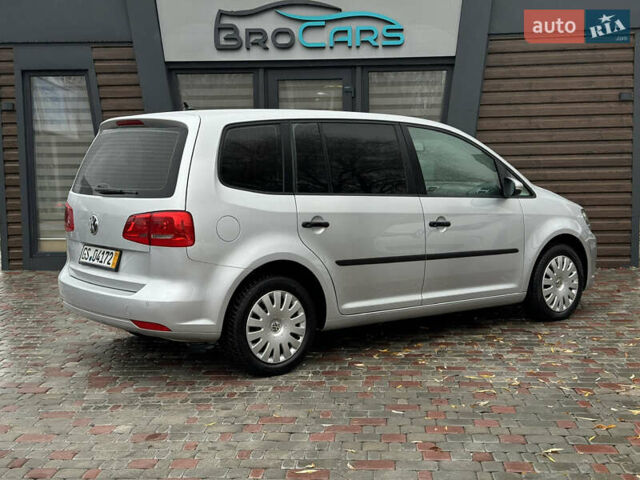 Серый Фольксваген Туран, объемом двигателя 1.39 л и пробегом 223 тыс. км за 10500 $, фото 4 на Automoto.ua