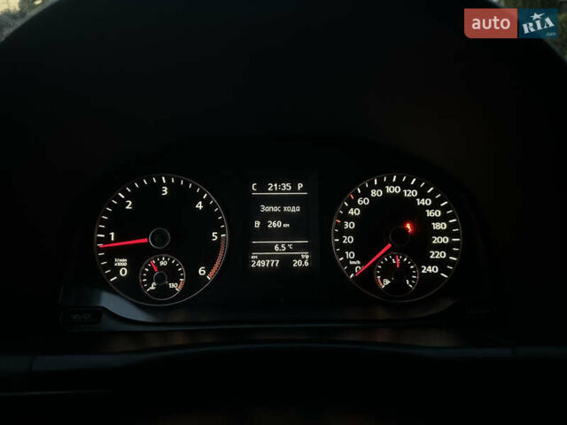 Фольксваген Туран 2013 в Сарнах на Automoto.ua Серый Фольксваген Туран, объемом двигателя 1.6 л и пробегом 249 тыс. км за 11350 $, фото 52 на Automoto.ua