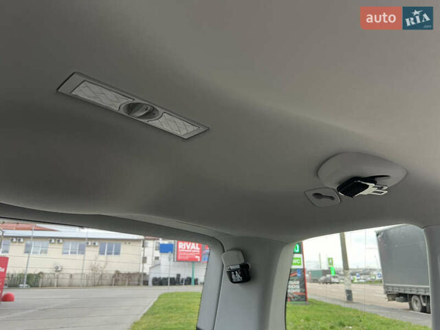 Серый Фольксваген Туран, объемом двигателя 1.97 л и пробегом 163 тыс. км за 14499 $, фото 61 на Automoto.ua