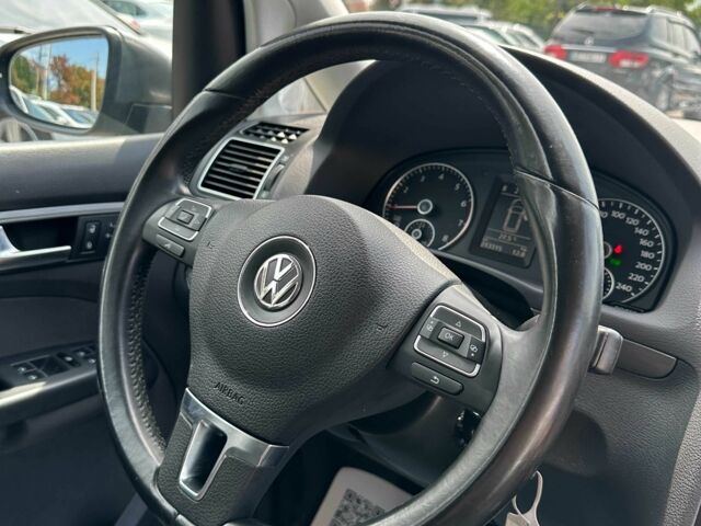 Сірий Фольксваген Туран, об'ємом двигуна 1.4 л та пробігом 213 тис. км за 9400 $, фото 4 на Automoto.ua