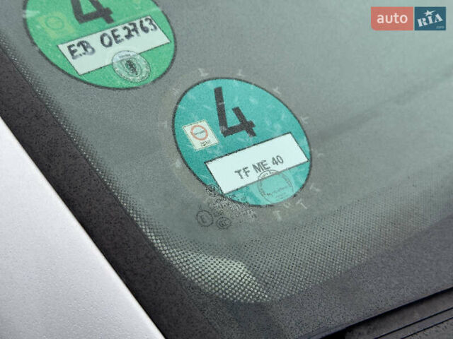 Серый Фольксваген Туран, объемом двигателя 1.39 л и пробегом 223 тыс. км за 10500 $, фото 15 на Automoto.ua