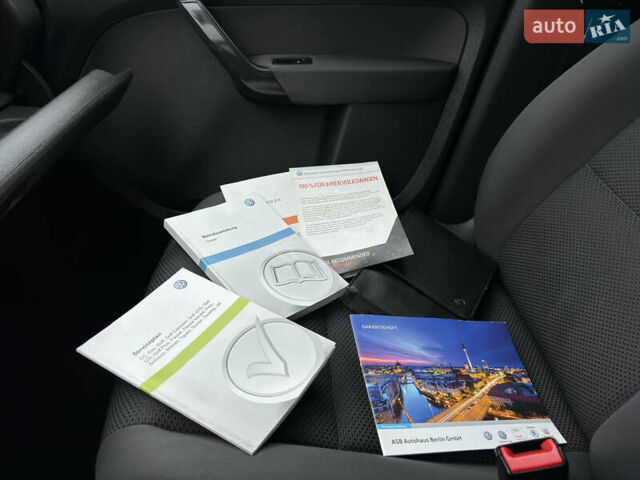 Серый Фольксваген Туран, объемом двигателя 1.39 л и пробегом 223 тыс. км за 10500 $, фото 42 на Automoto.ua