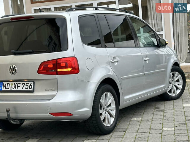 Серый Фольксваген Туран, объемом двигателя 2 л и пробегом 225 тыс. км за 10999 $, фото 55 на Automoto.ua
