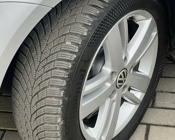 Серый Фольксваген Туран, объемом двигателя 1.97 л и пробегом 163 тыс. км за 14499 $, фото 91 на Automoto.ua