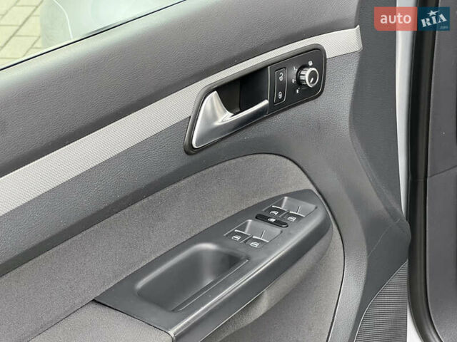 Серый Фольксваген Туран, объемом двигателя 1.97 л и пробегом 163 тыс. км за 14499 $, фото 30 на Automoto.ua