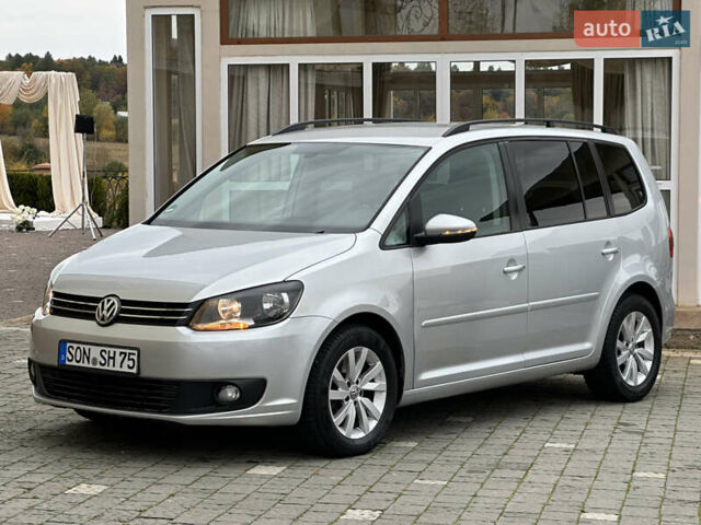Серый Фольксваген Туран, объемом двигателя 2 л и пробегом 225 тыс. км за 10999 $, фото 45 на Automoto.ua