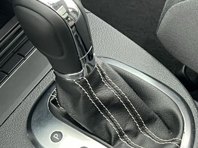 Серый Фольксваген Туран, объемом двигателя 2 л и пробегом 163 тыс. км за 14499 $, фото 10 на Automoto.ua