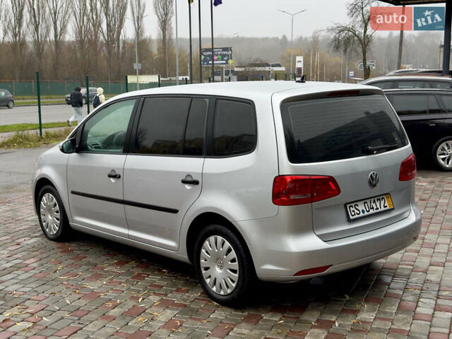 Серый Фольксваген Туран, объемом двигателя 1.39 л и пробегом 223 тыс. км за 10500 $, фото 7 на Automoto.ua