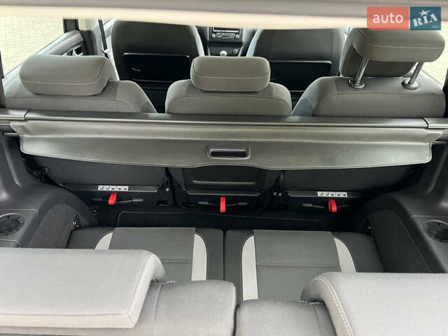 Серый Фольксваген Туран, объемом двигателя 1.6 л и пробегом 201 тыс. км за 12800 $, фото 10 на Automoto.ua