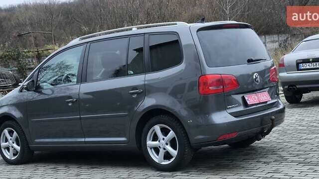 Серый Фольксваген Туран, объемом двигателя 1.4 л и пробегом 194 тыс. км за 9700 $, фото 6 на Automoto.ua