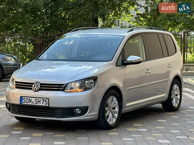 Сірий Фольксваген Туран, об'ємом двигуна 2 л та пробігом 225 тис. км за 11999 $, фото 26 на Automoto.ua