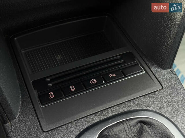 Серый Фольксваген Туран, объемом двигателя 1.6 л и пробегом 242 тыс. км за 10700 $, фото 33 на Automoto.ua