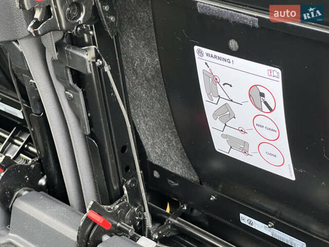 Серый Фольксваген Туран, объемом двигателя 1.97 л и пробегом 163 тыс. км за 14499 $, фото 84 на Automoto.ua