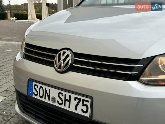 Серый Фольксваген Туран, объемом двигателя 2 л и пробегом 225 тыс. км за 10999 $, фото 47 на Automoto.ua