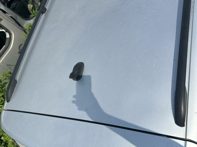 Сірий Фольксваген Туран, об'ємом двигуна 1.6 л та пробігом 145 тис. км за 3700 $, фото 10 на Automoto.ua