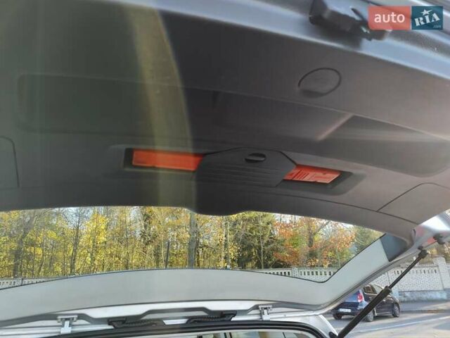 Серый Фольксваген Туран, объемом двигателя 1.6 л и пробегом 193 тыс. км за 11499 $, фото 31 на Automoto.ua