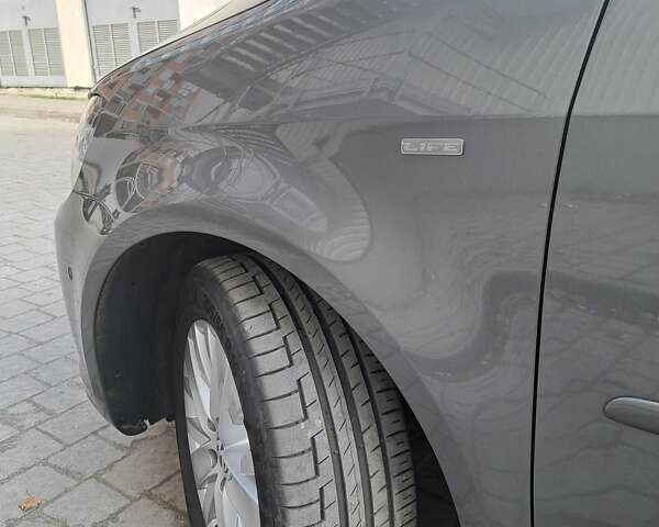 Серый Фольксваген Туран, объемом двигателя 1.6 л и пробегом 238 тыс. км за 14450 $, фото 40 на Automoto.ua