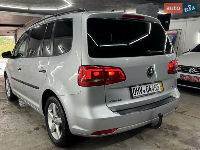 Серый Фольксваген Туран, объемом двигателя 0 л и пробегом 256 тыс. км за 11190 $, фото 10 на Automoto.ua