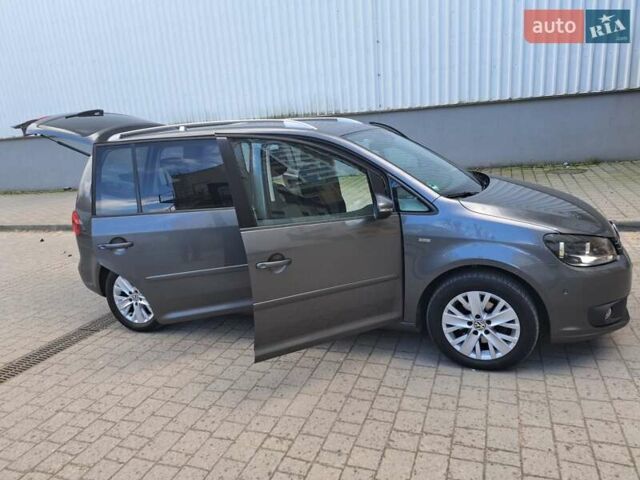 Серый Фольксваген Туран, объемом двигателя 1.6 л и пробегом 238 тыс. км за 14450 $, фото 19 на Automoto.ua