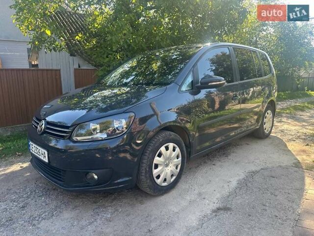 Серый Фольксваген Туран, объемом двигателя 1.6 л и пробегом 189 тыс. км за 11000 $, фото 3 на Automoto.ua