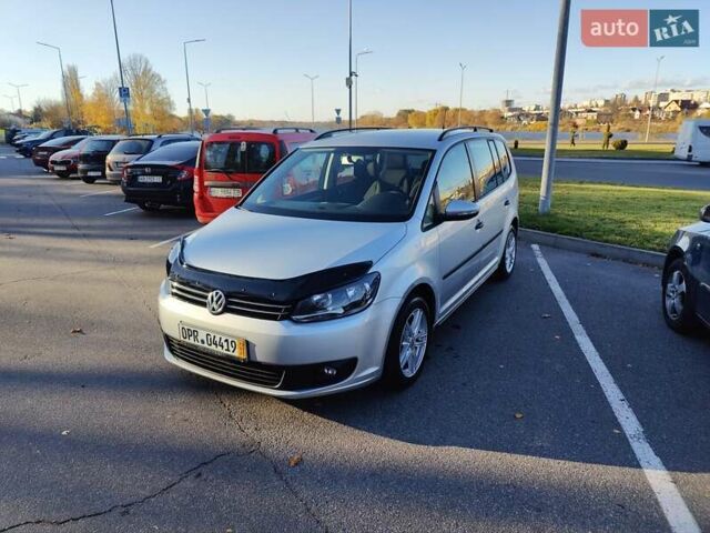 Серый Фольксваген Туран, объемом двигателя 1.6 л и пробегом 193 тыс. км за 11499 $, фото 1 на Automoto.ua