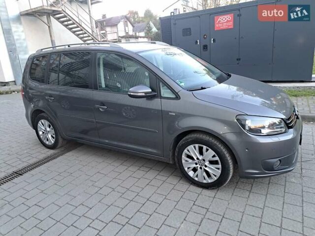Серый Фольксваген Туран, объемом двигателя 1.6 л и пробегом 238 тыс. км за 14450 $, фото 10 на Automoto.ua