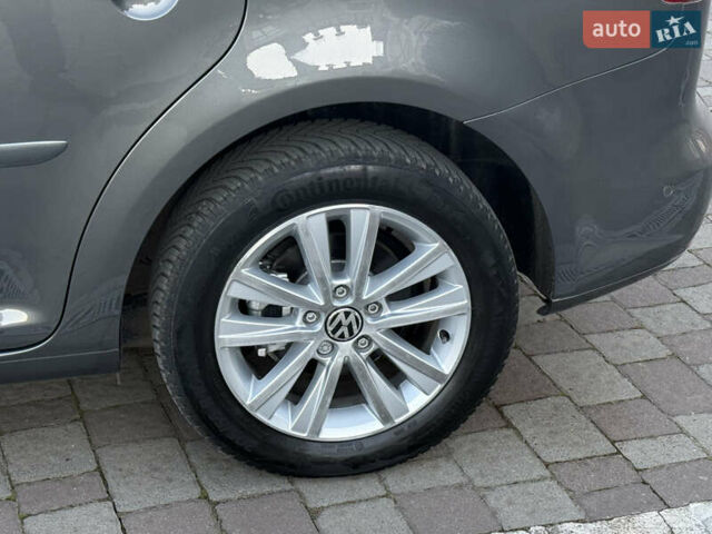 Серый Фольксваген Туран, объемом двигателя 1.6 л и пробегом 189 тыс. км за 11950 $, фото 23 на Automoto.ua
