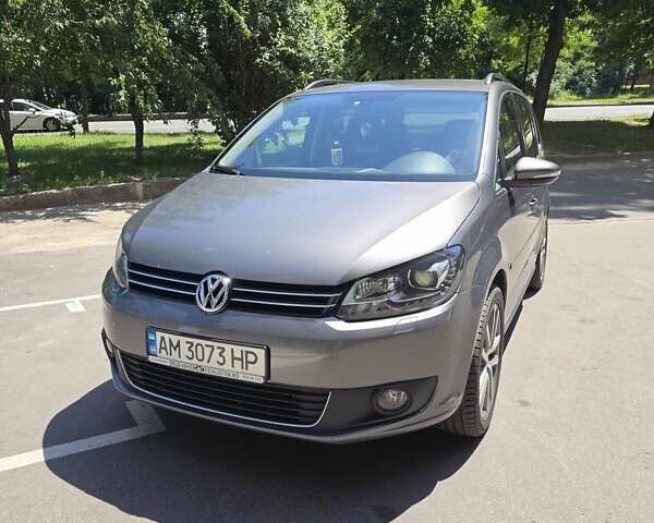 Сірий Фольксваген Туран, об'ємом двигуна 1.97 л та пробігом 204 тис. км за 13800 $, фото 11 на Automoto.ua