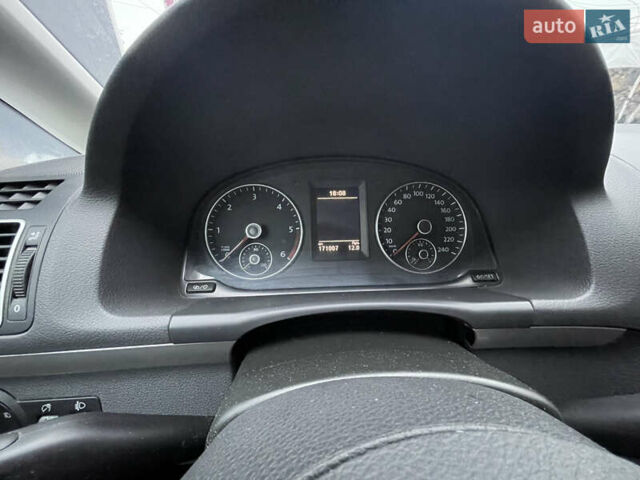 Серый Фольксваген Туран, объемом двигателя 2 л и пробегом 171 тыс. км за 10900 $, фото 20 на Automoto.ua