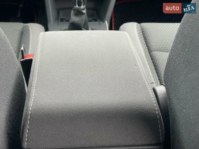 Серый Фольксваген Туран, объемом двигателя 1.6 л и пробегом 269 тыс. км за 10500 $, фото 21 на Automoto.ua