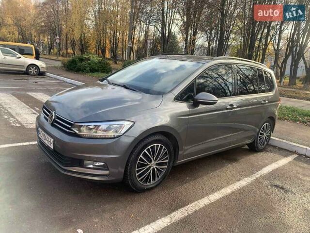 Серый Фольксваген Туран, объемом двигателя 1.97 л и пробегом 255 тыс. км за 15700 $, фото 5 на Automoto.ua