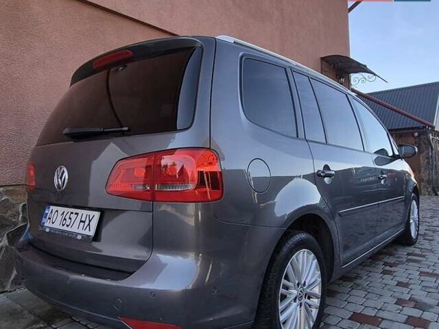 Сірий Фольксваген Туран, об'ємом двигуна 1.97 л та пробігом 268 тис. км за 13500 $, фото 8 на Automoto.ua