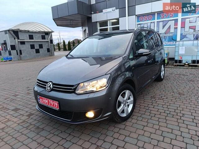 Сірий Фольксваген Туран, об'ємом двигуна 1.6 л та пробігом 228 тис. км за 11700 $, фото 4 на Automoto.ua