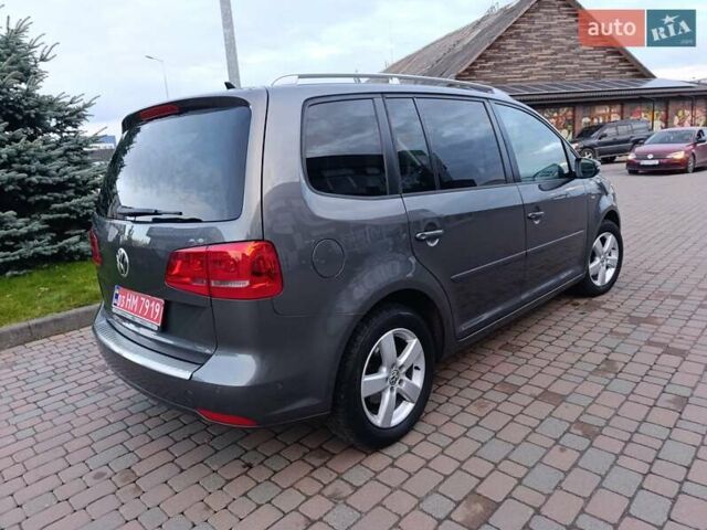 Сірий Фольксваген Туран, об'ємом двигуна 1.6 л та пробігом 228 тис. км за 11700 $, фото 69 на Automoto.ua