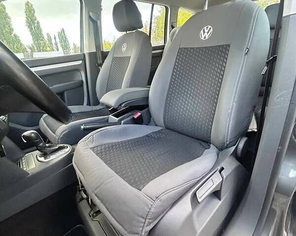 Серый Фольксваген Туран, объемом двигателя 1.6 л и пробегом 267 тыс. км за 11200 $, фото 15 на Automoto.ua